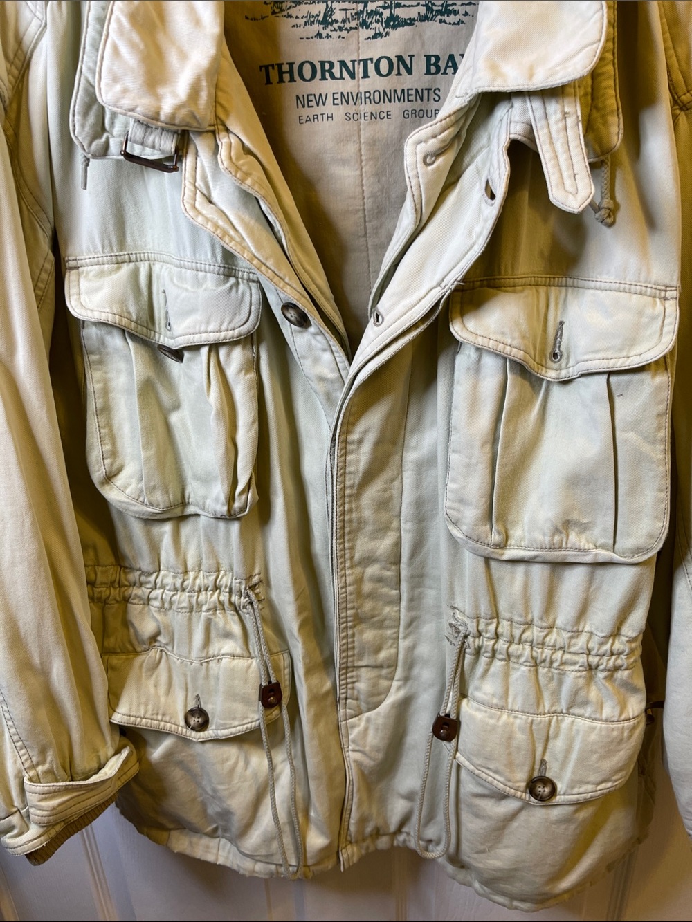 Thornton Jacket gem.  Lightweight Cream Field Jacket